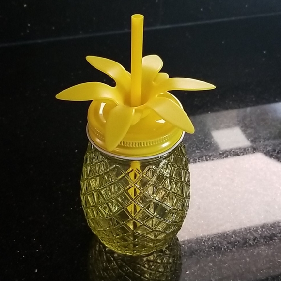NEWπYellow πPineappleπ16oz Glass Drinking Cup! - Picture 5 of 8